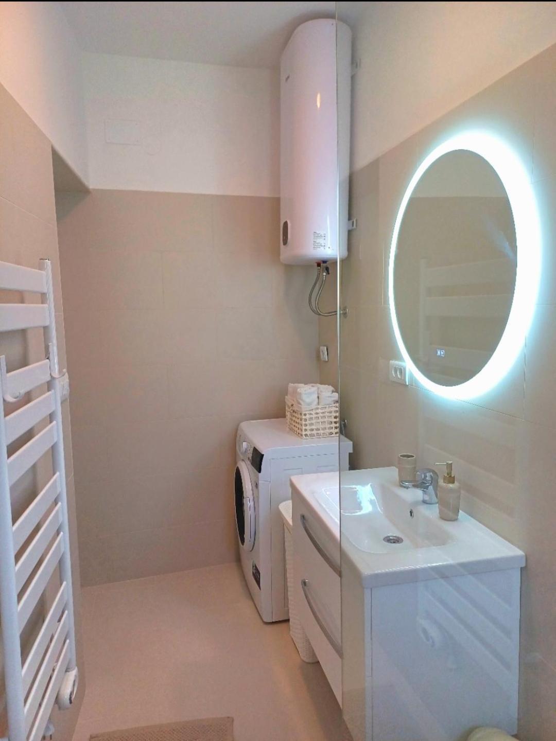Apartamento Emma & Toni Biograd Na Moru Exterior foto