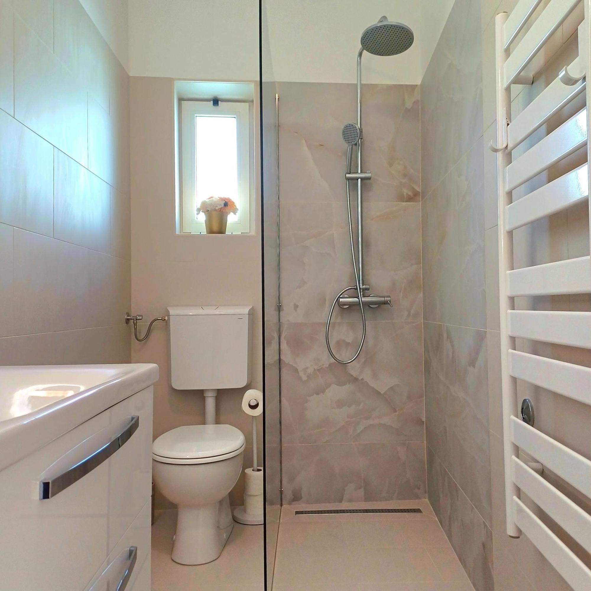 Apartamento Emma & Toni Biograd Na Moru Exterior foto