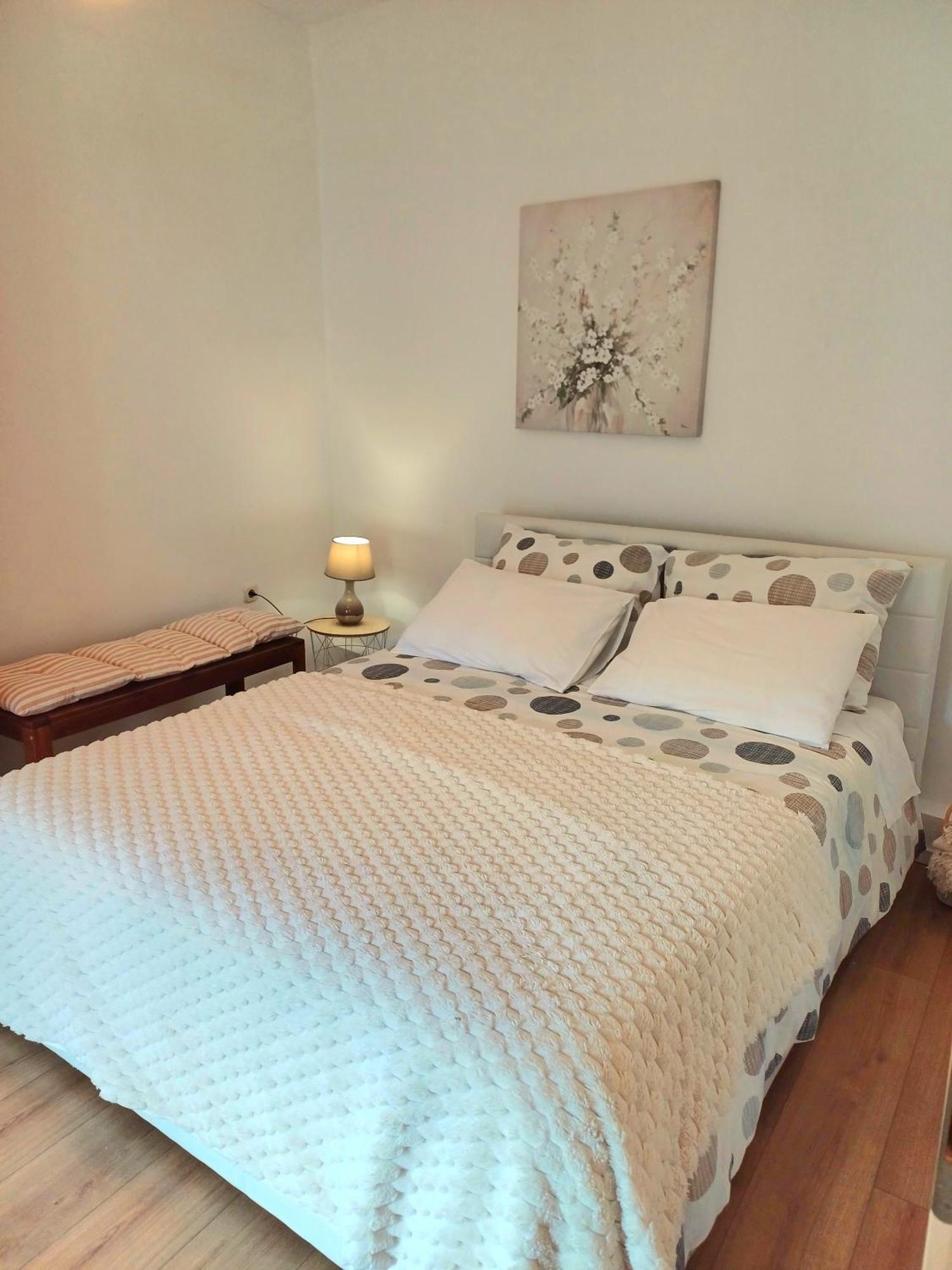 Apartamento Emma & Toni Biograd Na Moru Exterior foto