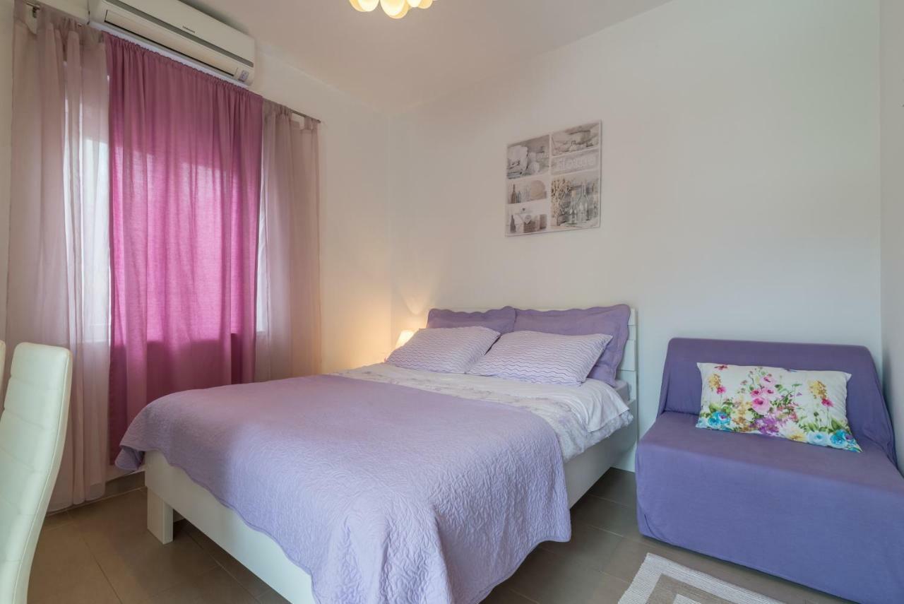 Apartamento Emma & Toni Biograd Na Moru Habitación foto